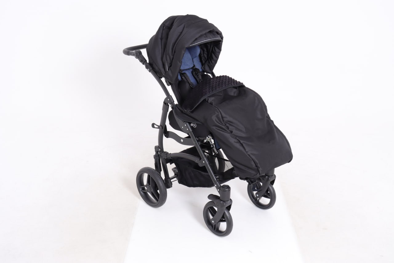 Кресло-коляска инвалидная прогулочная Гиппо Аура с короткой или длинной спинкой фото 3