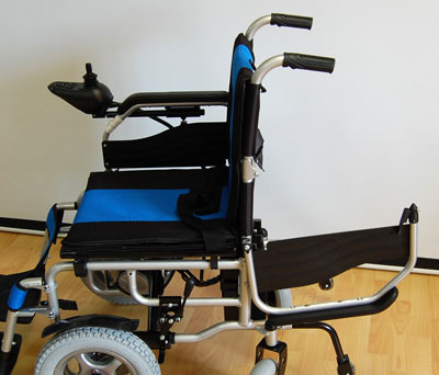 Инвалидная коляска складная с электроприводом LK 1008 фото 4